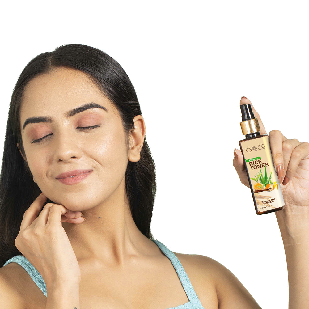 100% pure extract of Brown Rice Water Advanced Hydrating Toner<h4> Niacin Rich, With Aloe vera, Orange Peel, Green Tea & Licorice Extracts<h4> <h6> Alcohol Free, 100% natural, easy-to-use mist spray rice toner<h6>