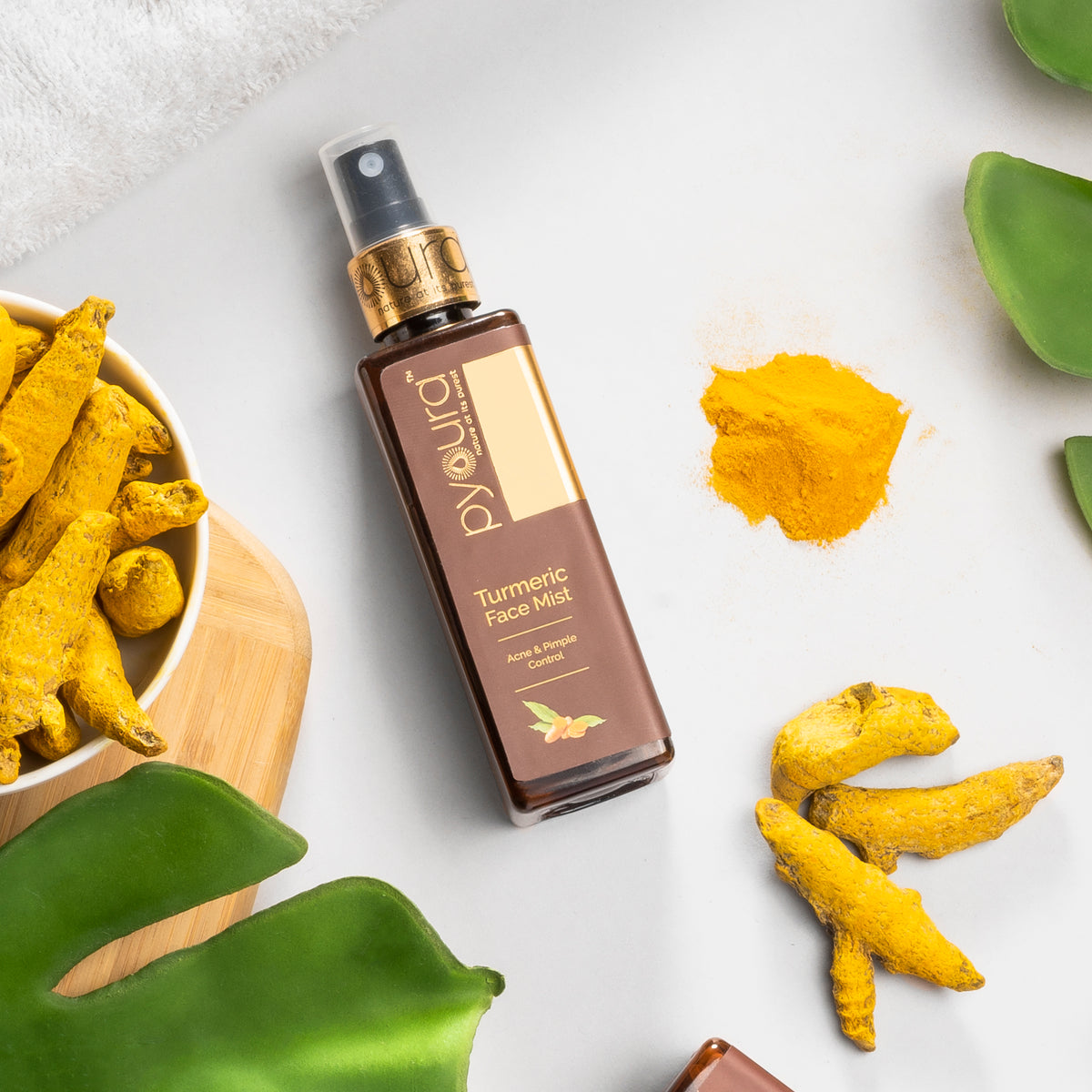 Turmeric + Tulsi Face Mist Combo <h4>Manage acne, pimples and fine lines with 100% pure, stain free and alcohol free extracts <h4><h6> 100 ml each Pack of 2<h6>